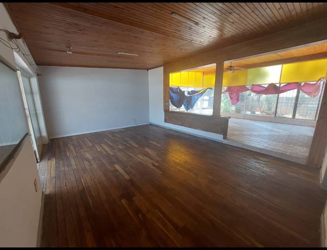 3 BEDROOM HOUSE FOR SALE IN BRENTHURST